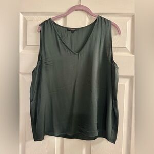 Quince Deep Green Silk V-Neck Blouse